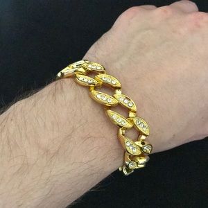 Gold Cuban Link Bracelet